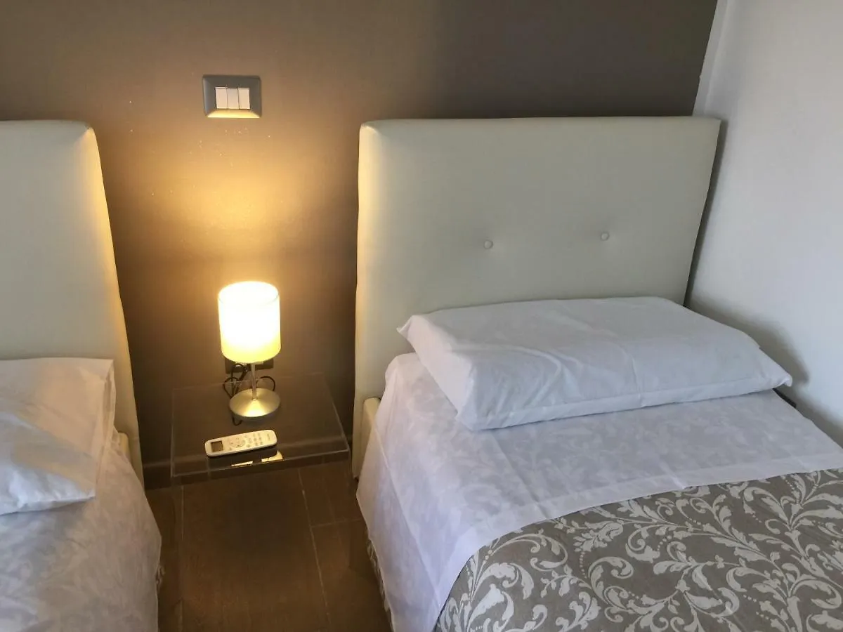 Casa Grimaldi Hotel 0*, Rome Italy